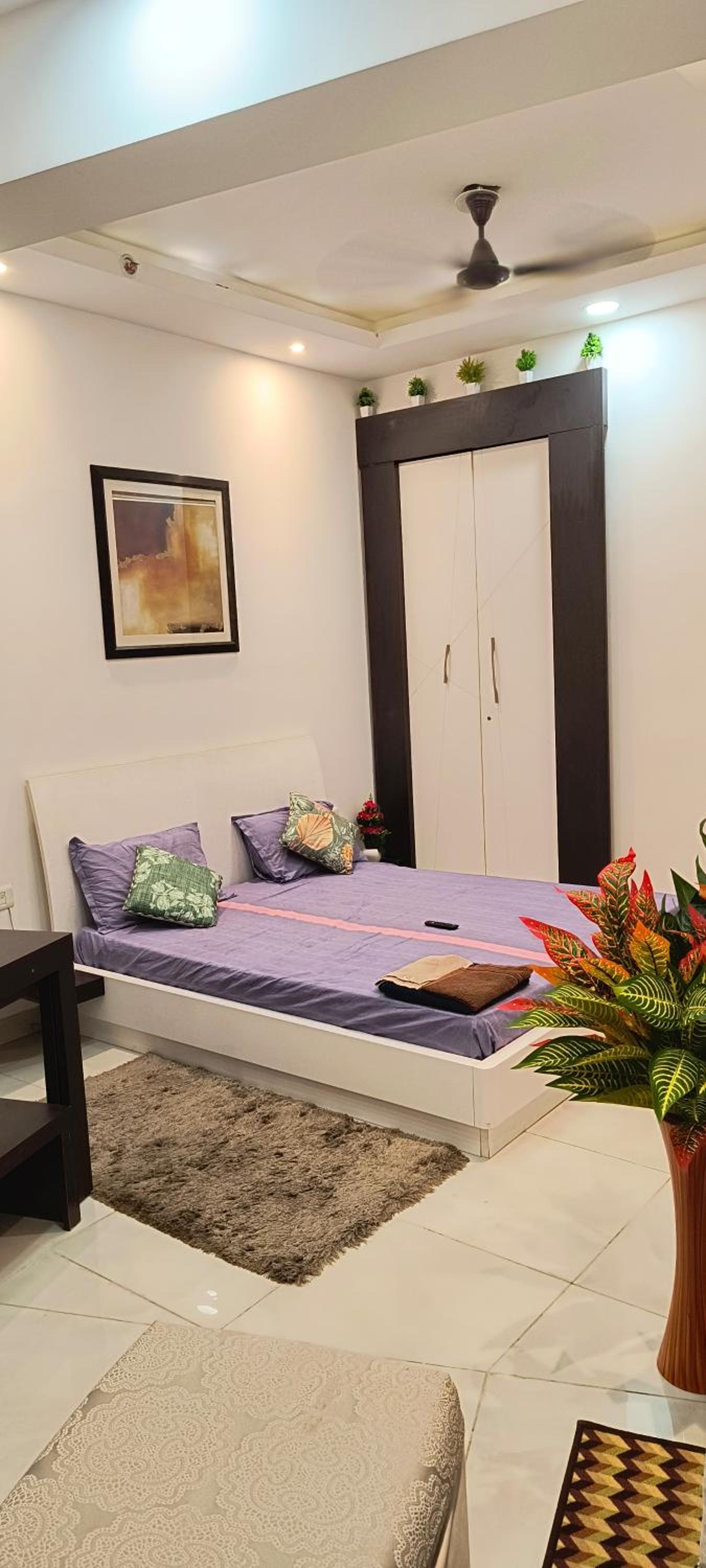 Gold Haven Studio - Luxury Studio Apartment Full Furnished With Full Facility