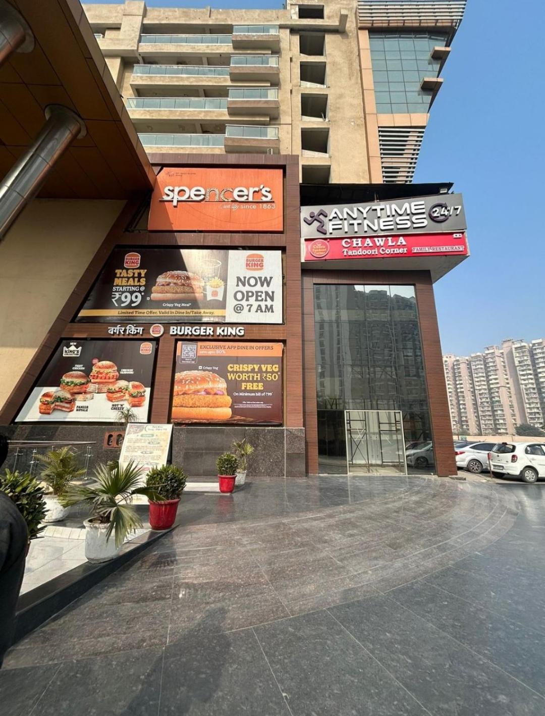 Gold Haven Studio - Luxury Studio Apartment Full Furnished With Full Facility