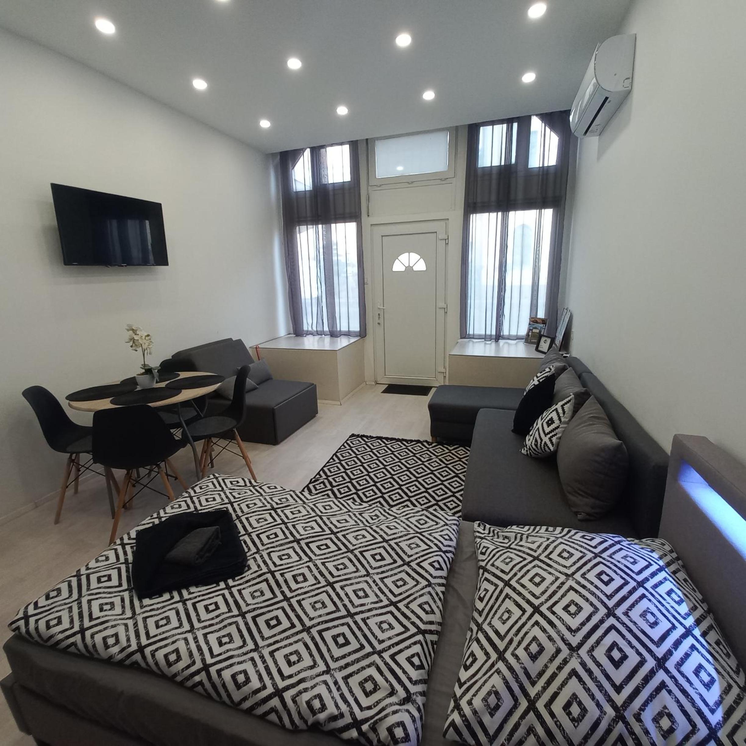 Belvárosi Apartman Self Check-in view 2