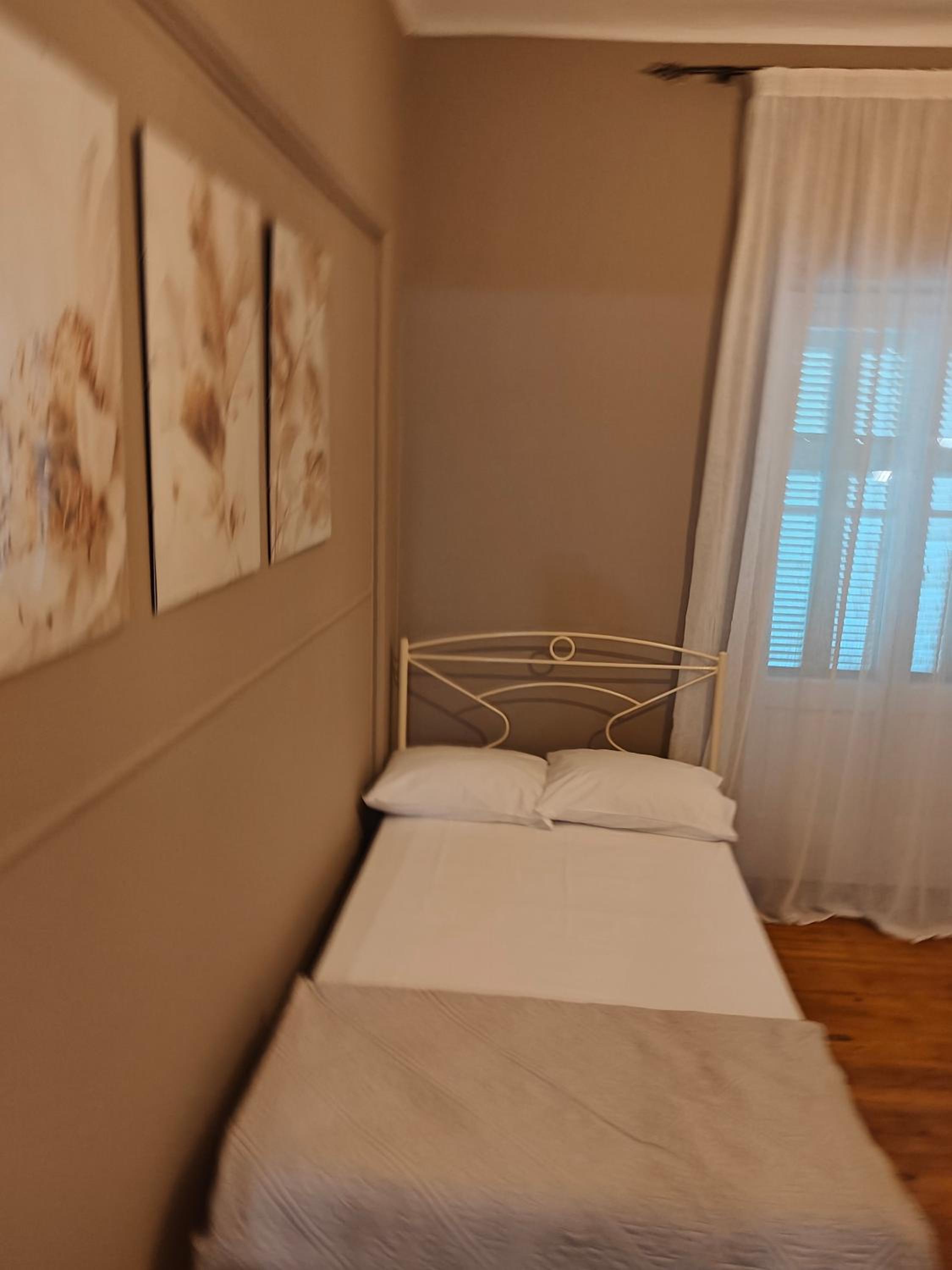 Stefani retro luxury apartments