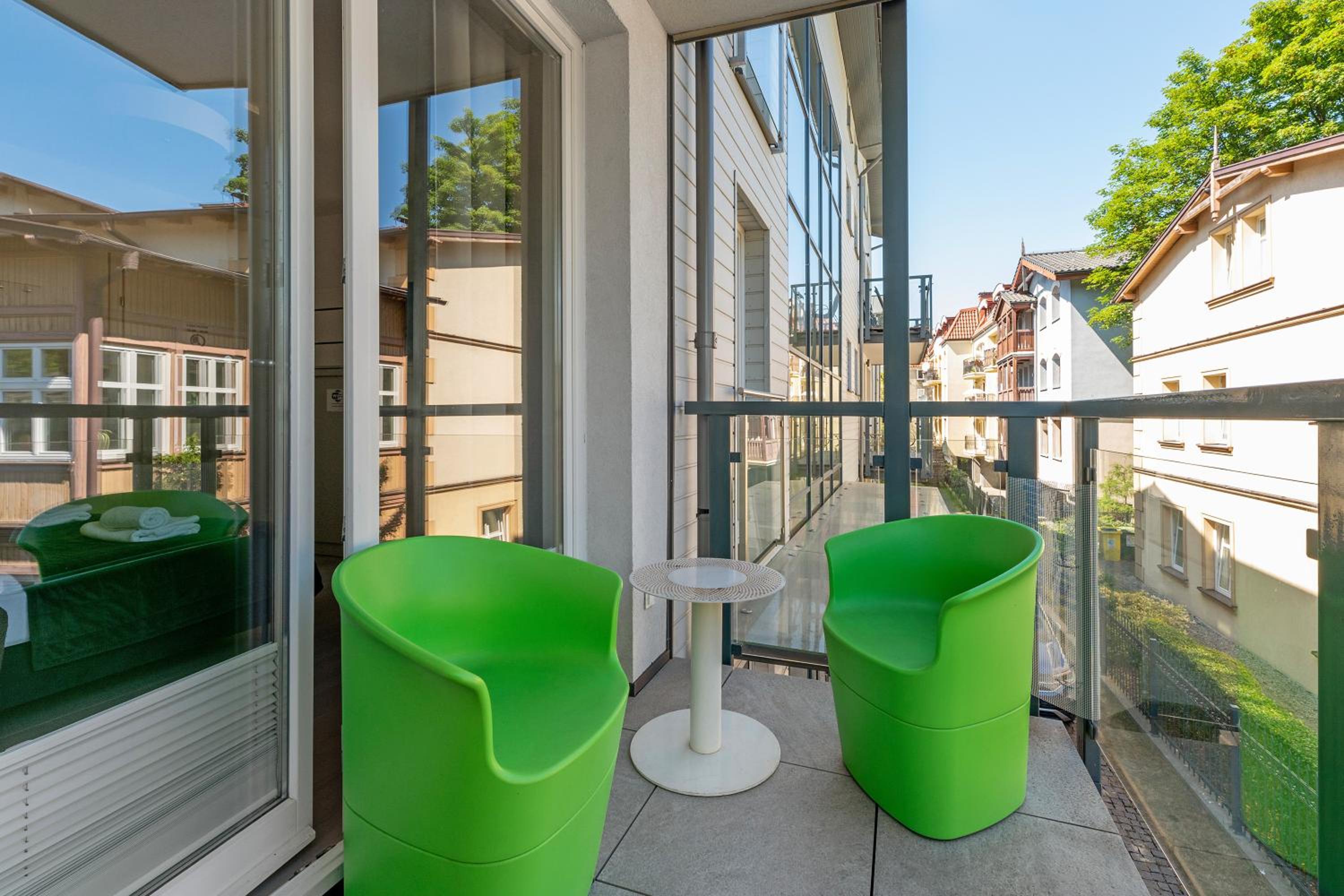 Chopina 29 - Apartamenty blisko plaży i Monte Cassino z parkingiem by Lion Apartments Sopot
