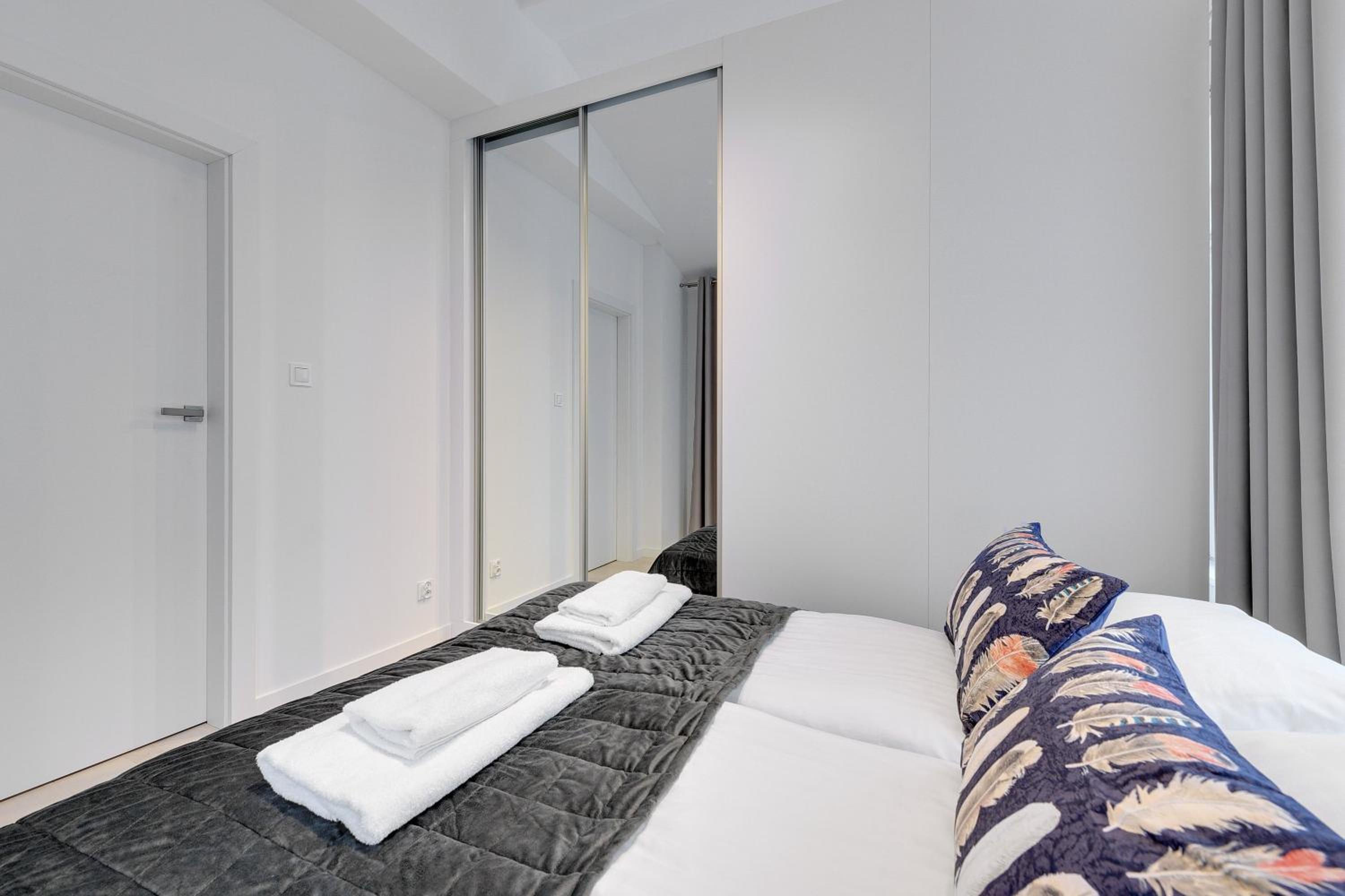 Chopina 29 - Apartamenty blisko plaży i Monte Cassino z parkingiem by Lion Apartments Sopot