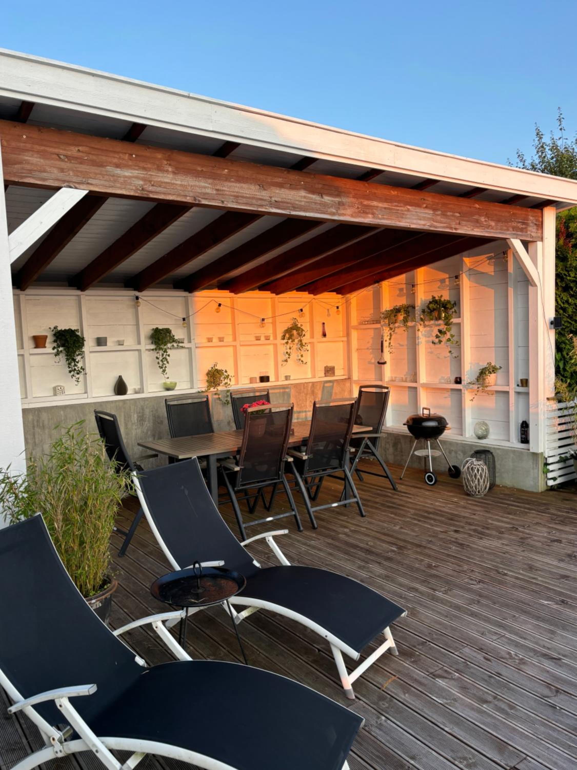 Villa for rent during ONS week 10 min walk from expo area and 50 metre from bus station to city center view 2