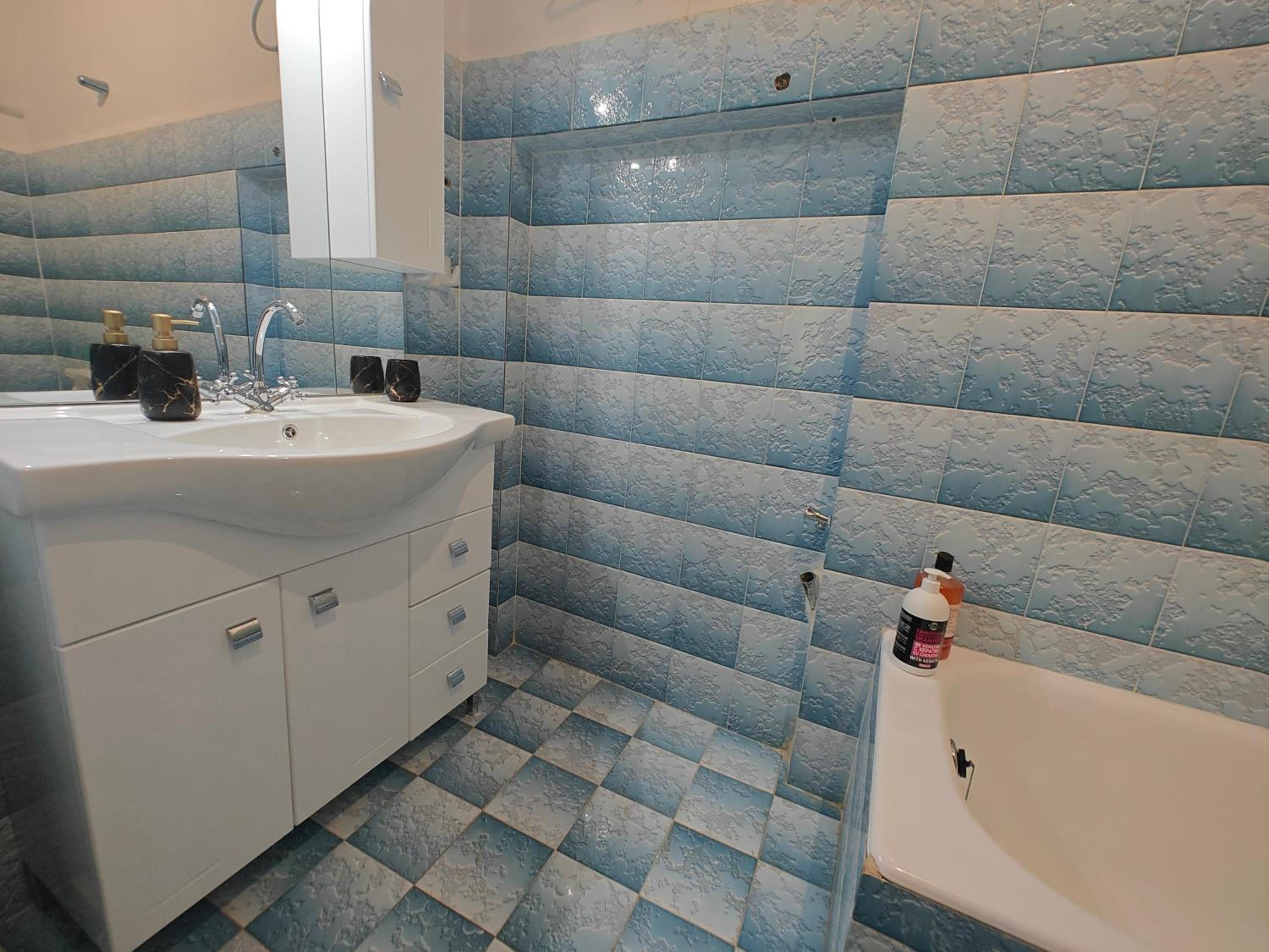 Stefani retro luxury apartments