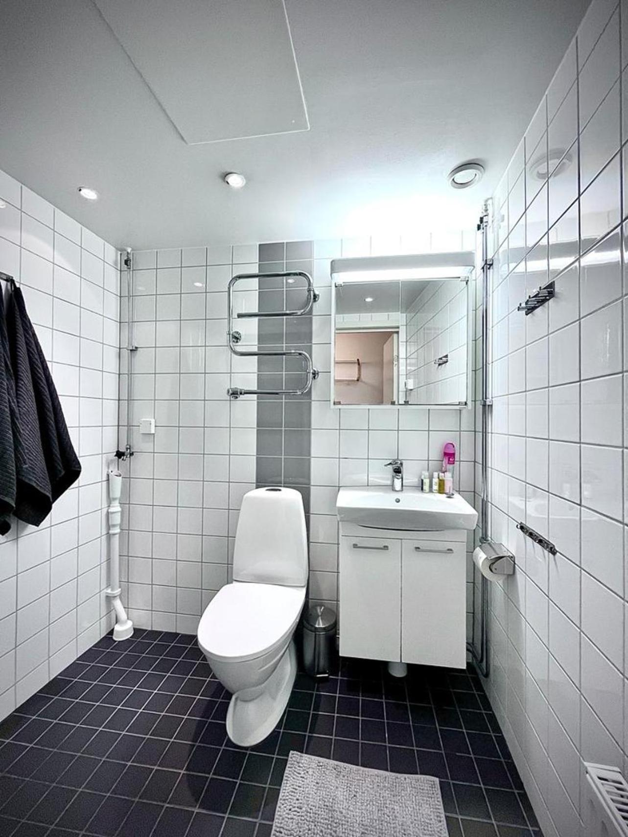 Elegant Apartment In Lovely Location view 3
