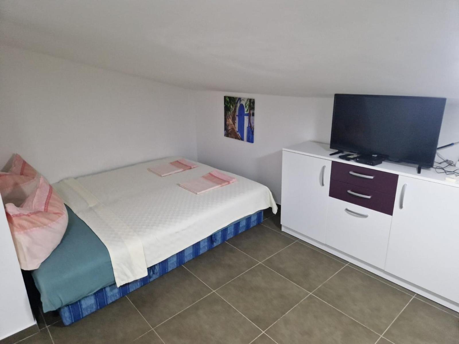 Apartments Elia view 2