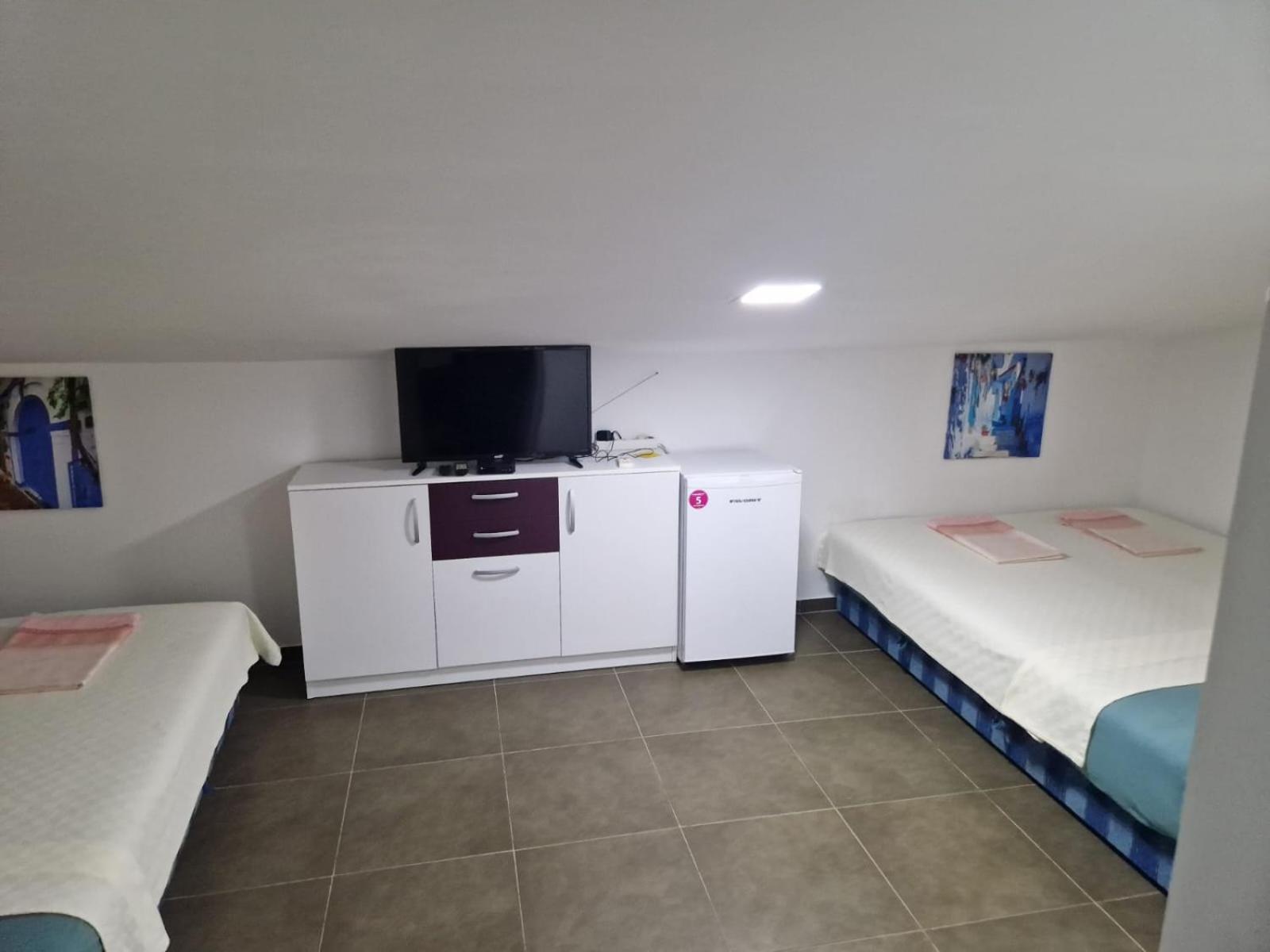 Apartments Elia view 3