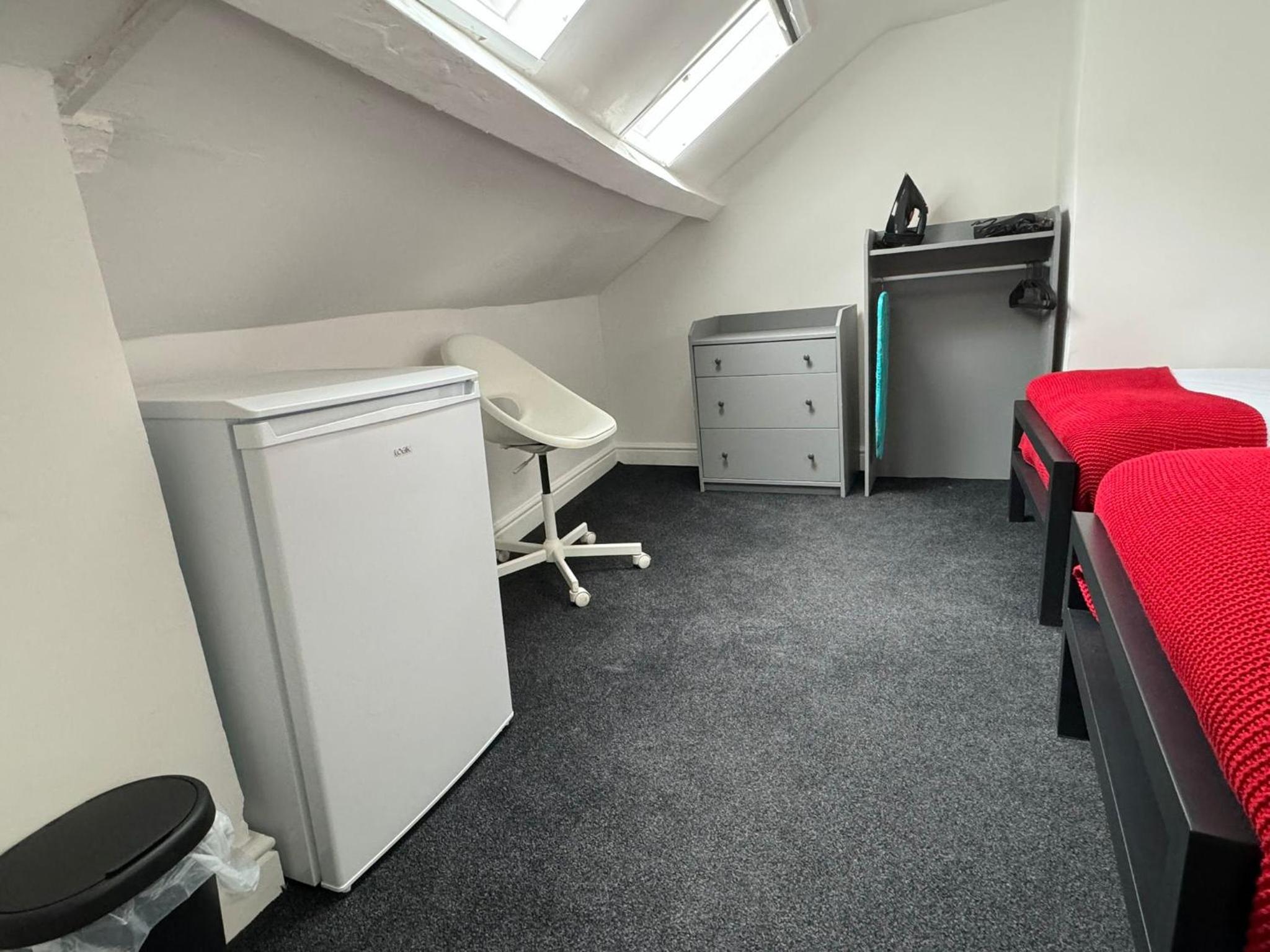 Modern Studios in Heart of Nottingham view 4