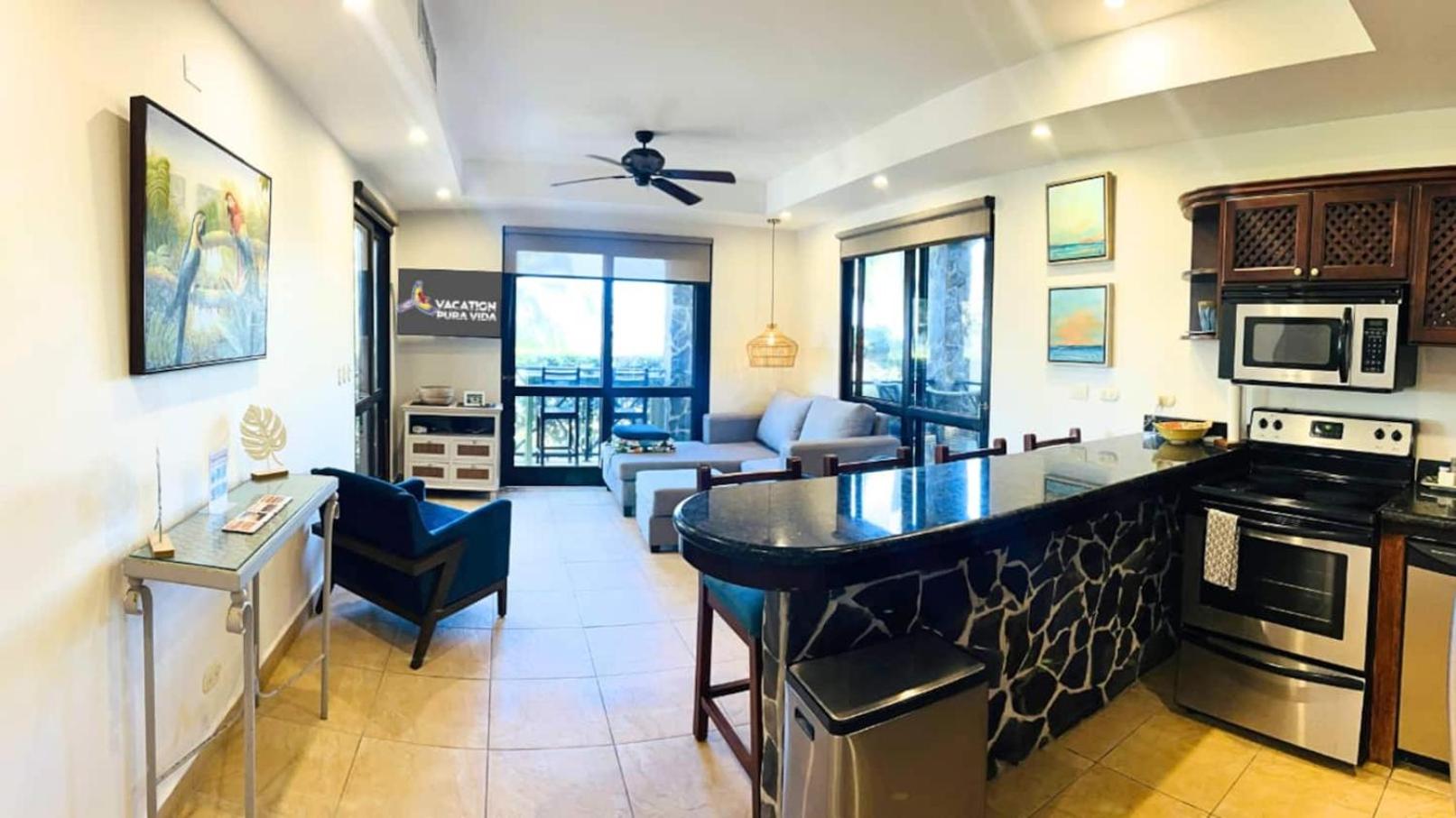 Direct Beach & Pool Access l 247 Security