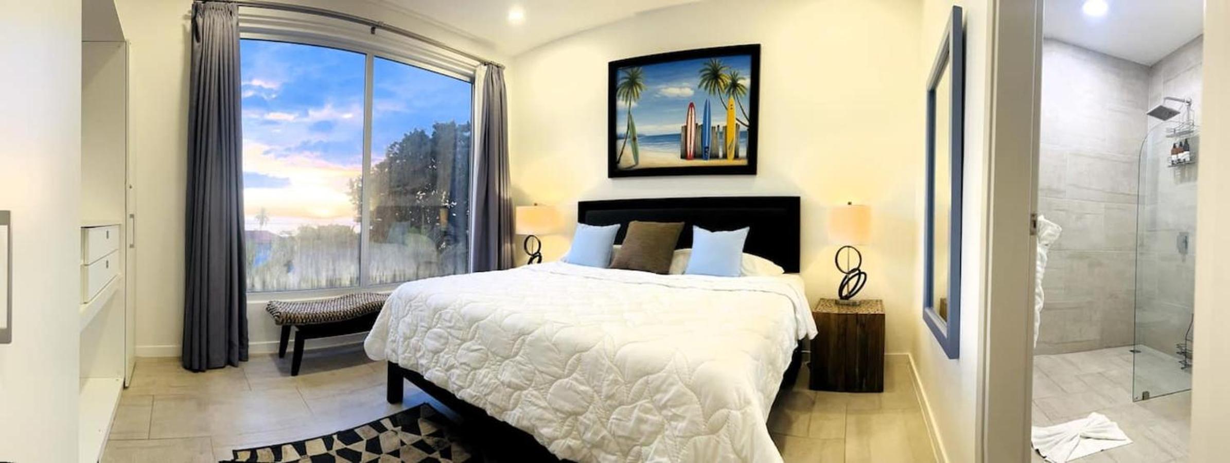 Ocean Views l Steps to Beach l Sunset 305