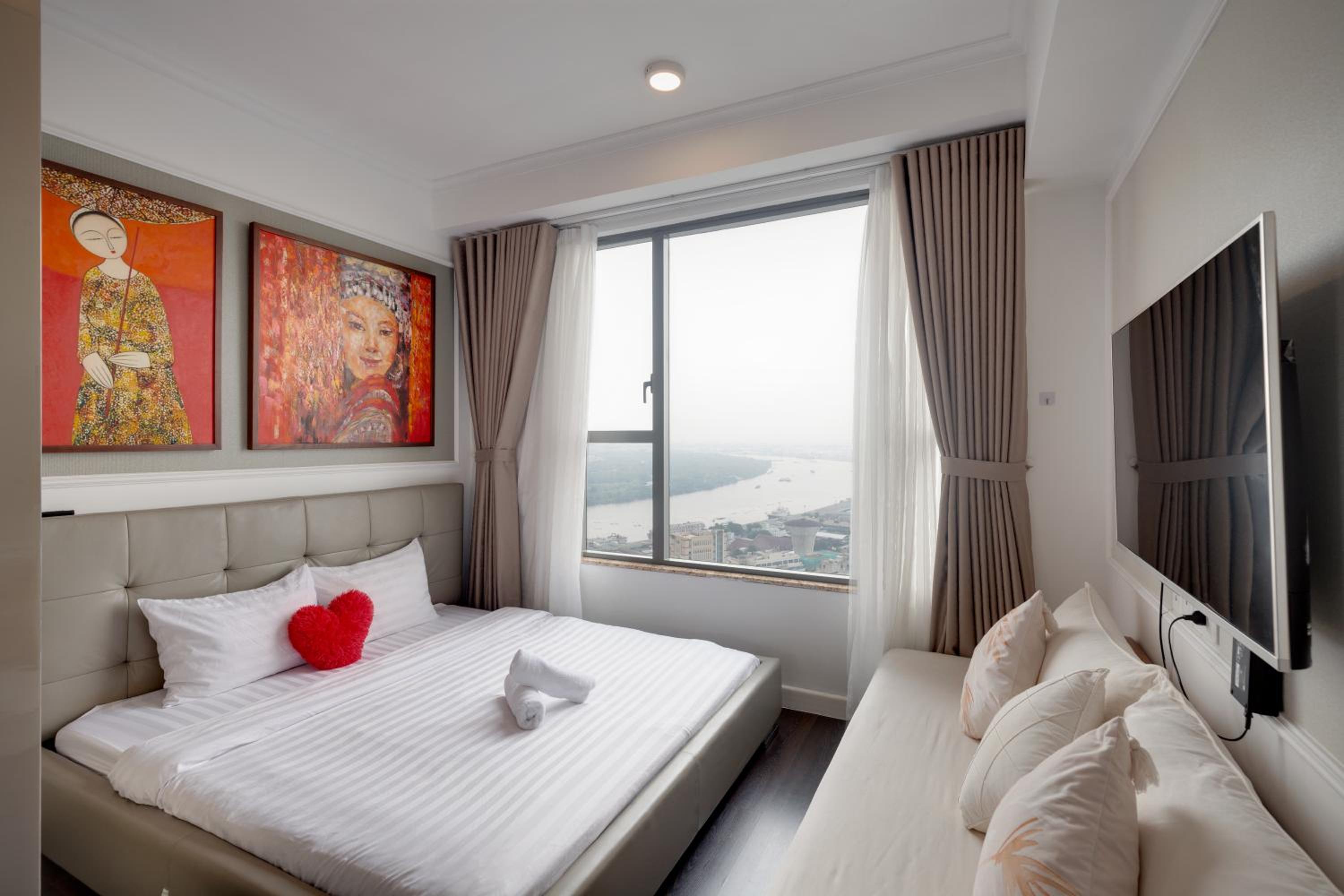 LUM Service Apartment