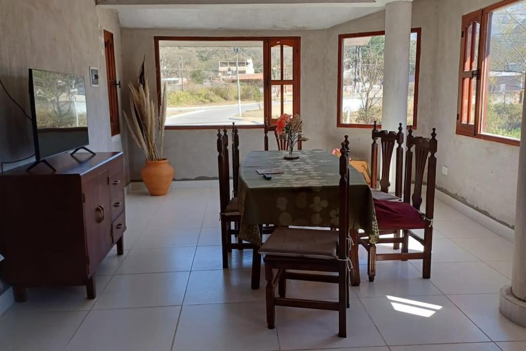Casa Vista al Cerro