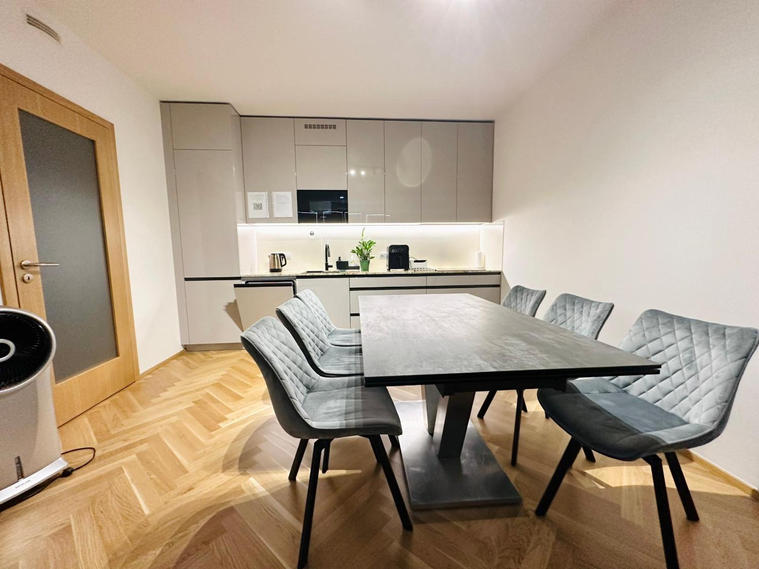 Smichov city Apartments