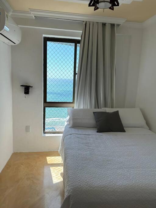 Apartamento com vista para o mar