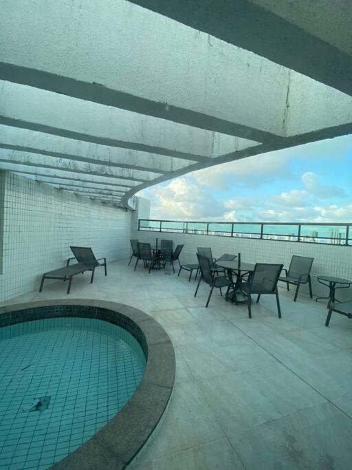 Apartamento com vista para o mar