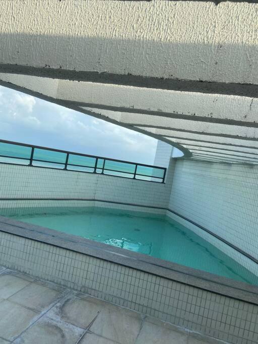 Apartamento com vista para o mar