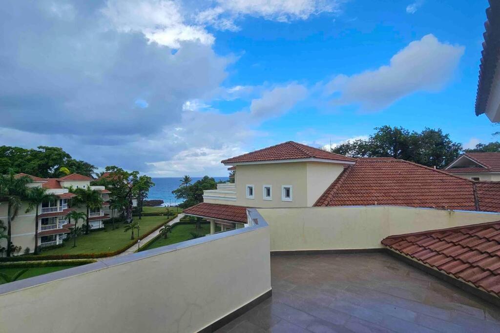 Beachfront Penthouse at Hispaniola Beach