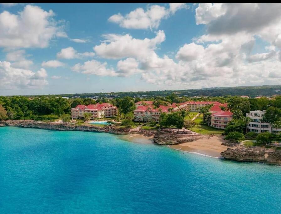 Beachfront Penthouse at Hispaniola Beach