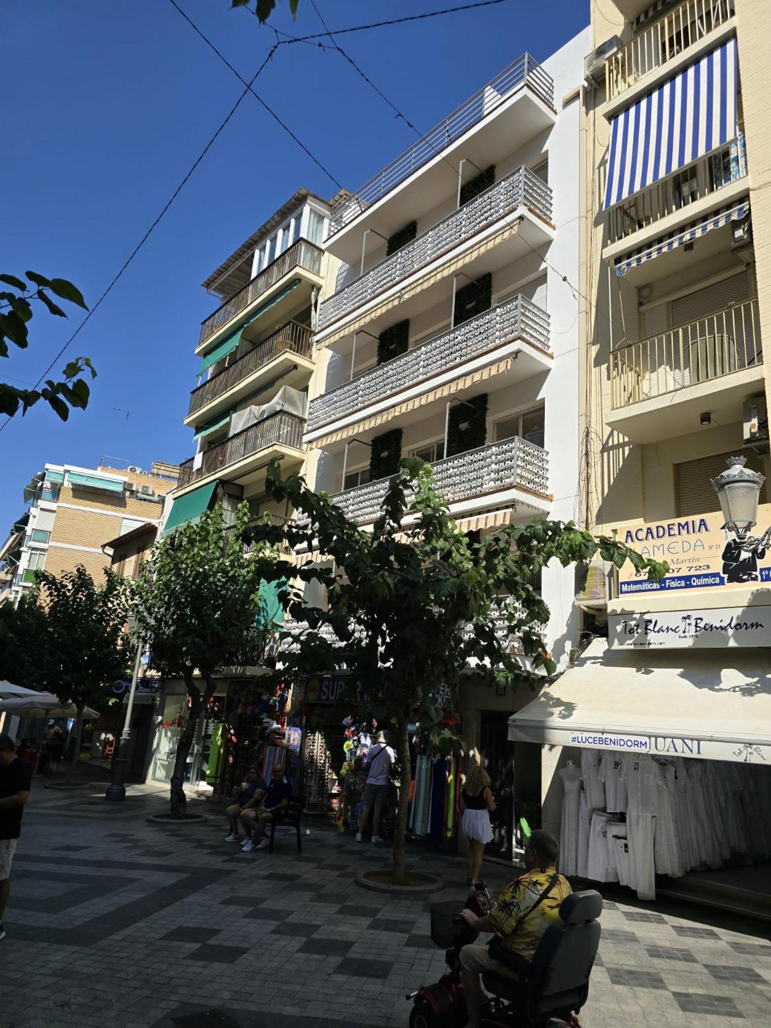 SUITES ALAMEDA Centro Levante