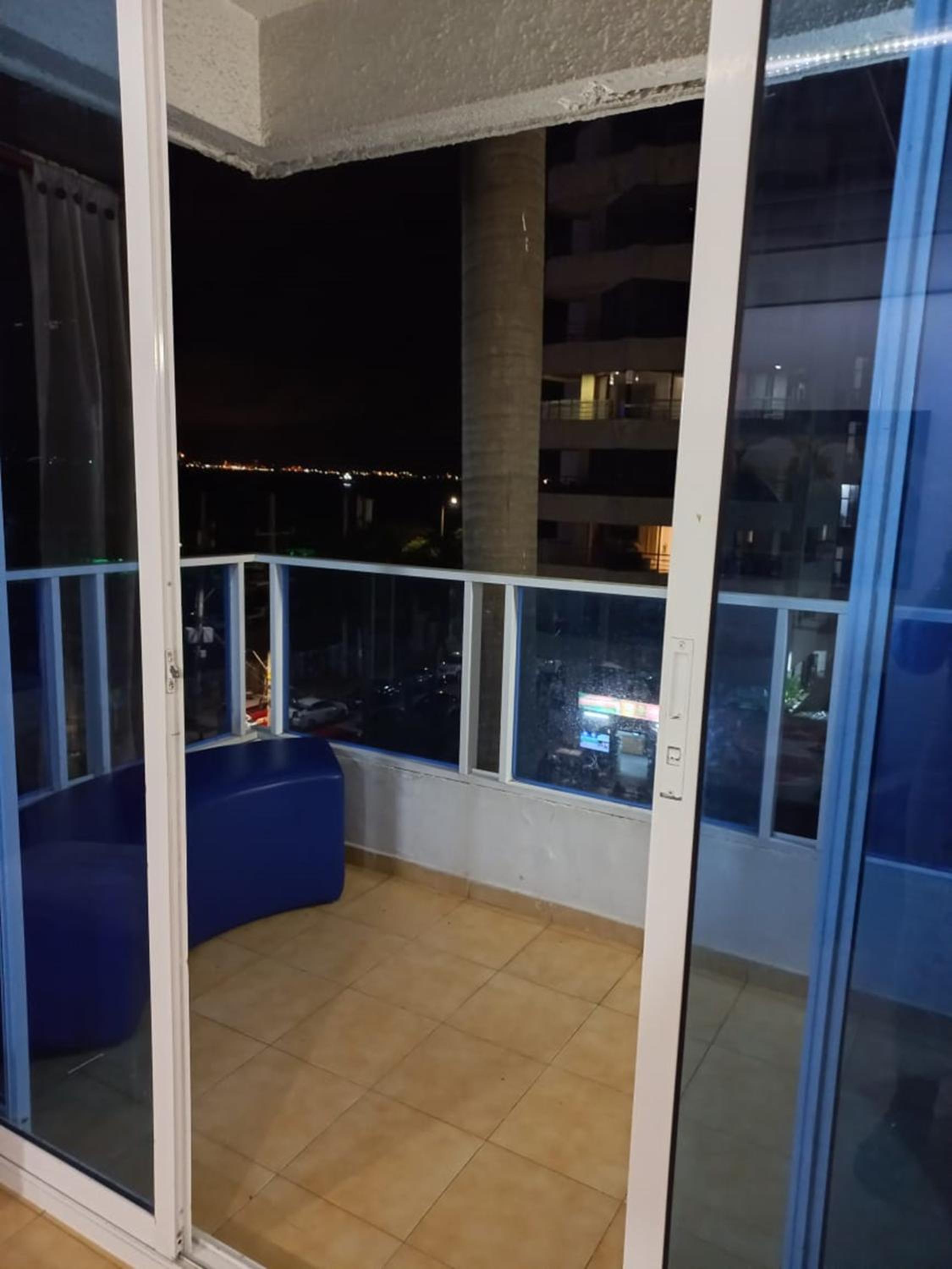 AL-1C APARTAMENTO DE 1 ALCOBA CERCA AL MAR AIRE ACONDICIONADO WIFi Y PISCINA