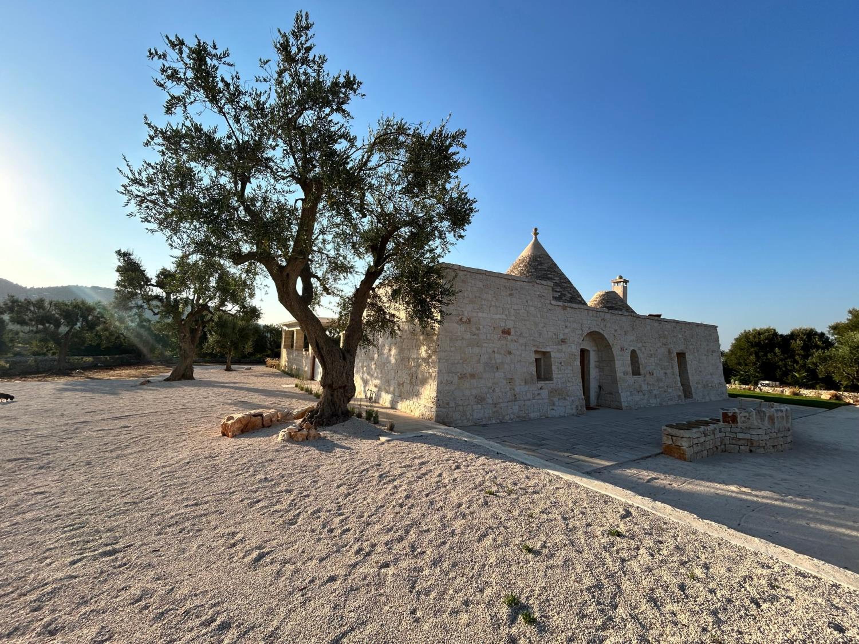 Trullo Zafferano: Seaview + spacious Pool view 2