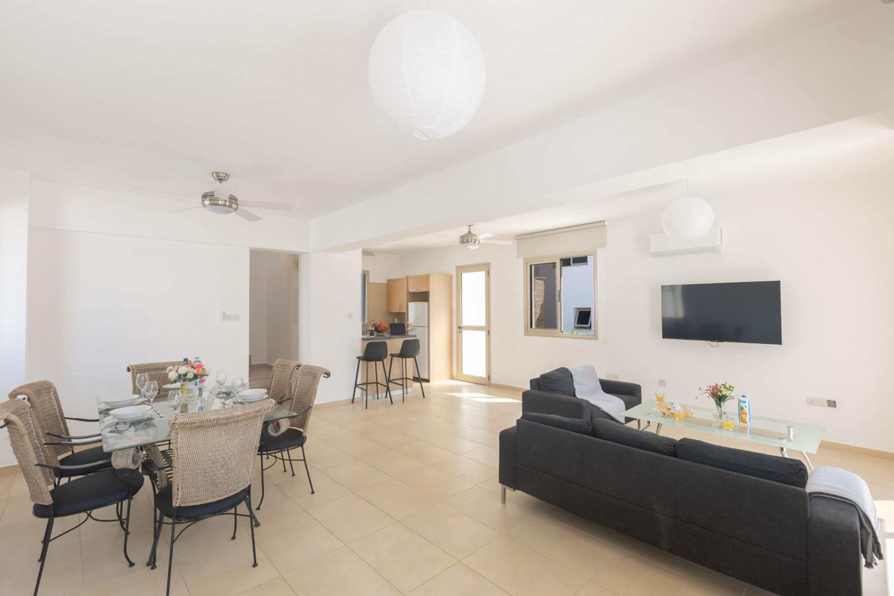 Protaras Polyxenia Villa POL7