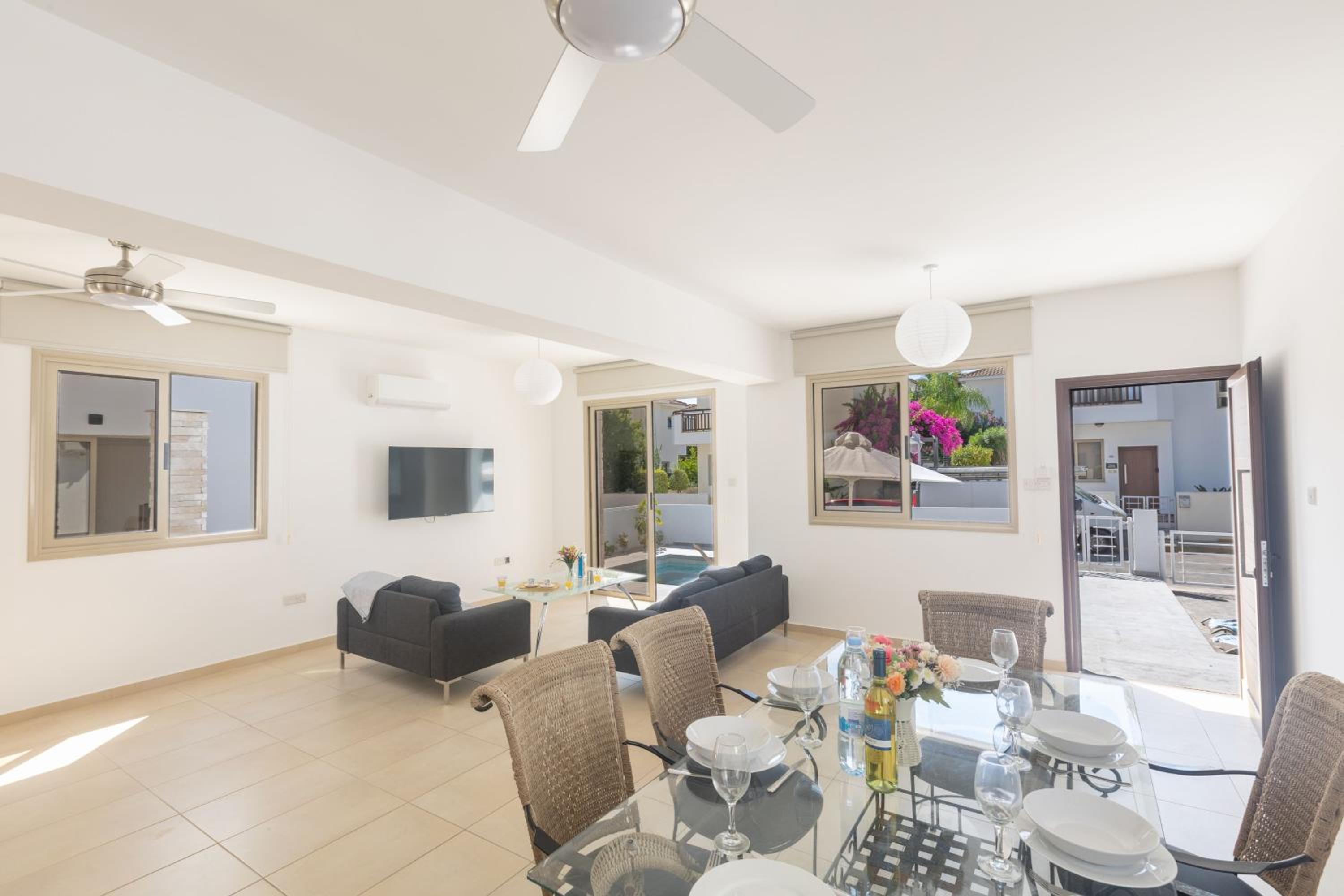 Protaras Polyxenia Villa POL7
