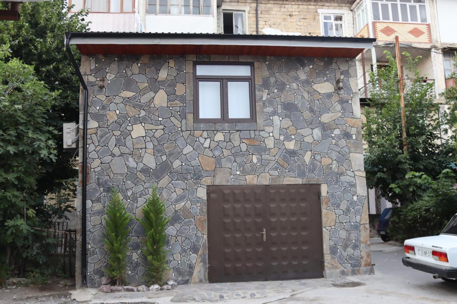 Eldeniz Nuxa House