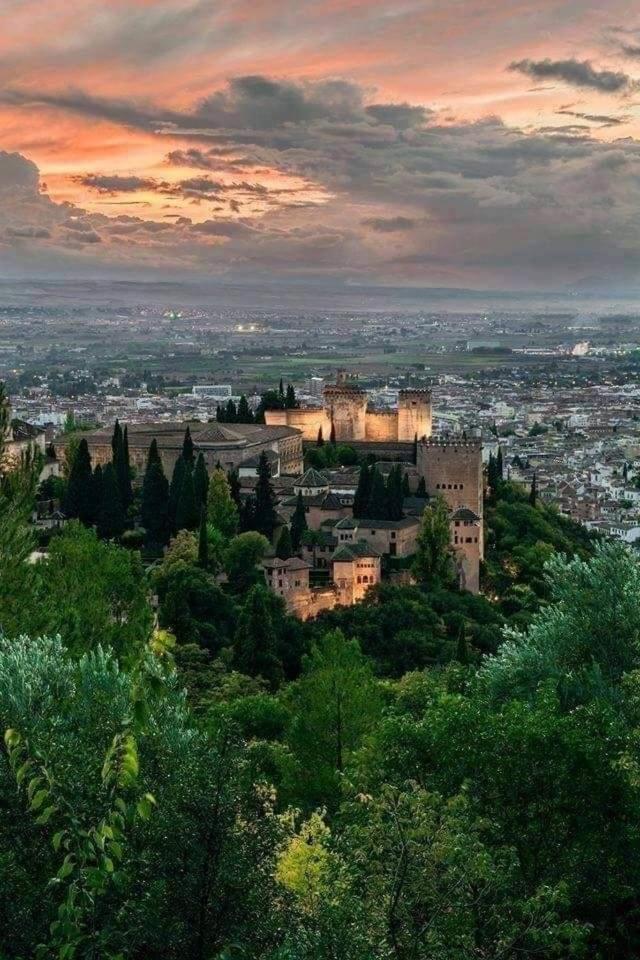 Home Suites Center Granada