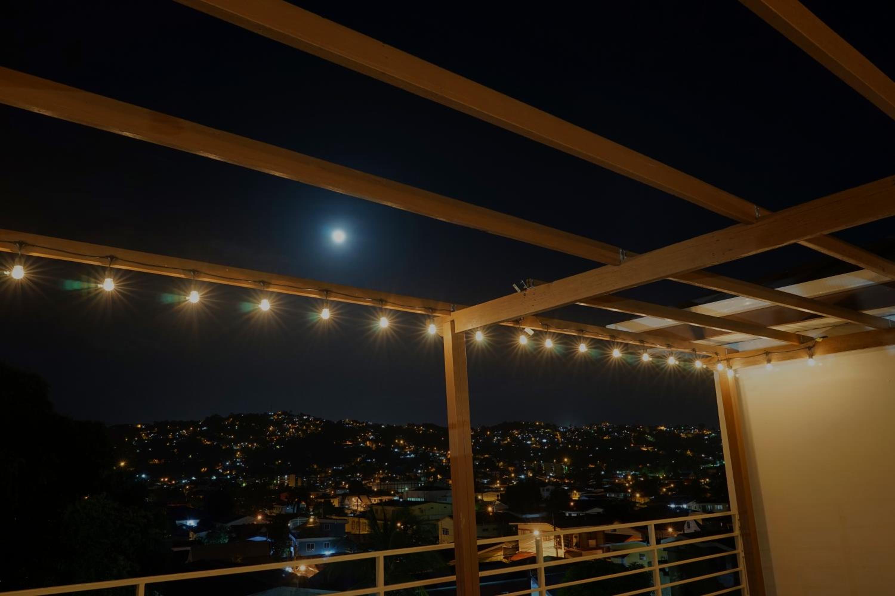 Chic 1 Bedroom Suite in Port of Spain - Doux City view 5
