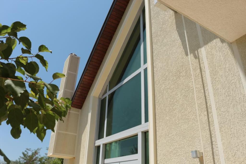 Private Hillside Villa near TEG Full Privacy