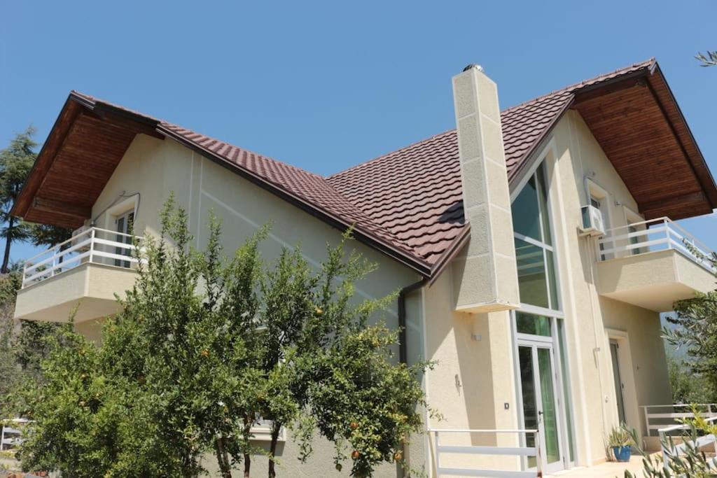 Private Hillside Villa near TEG Full Privacy