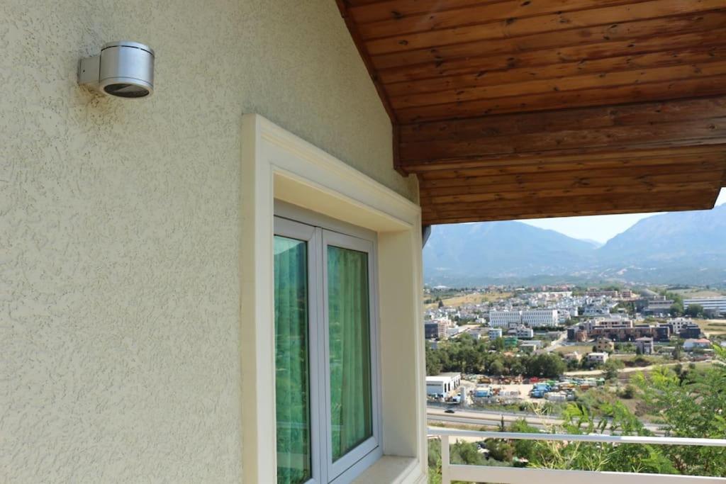Private Hillside Villa near TEG Full Privacy
