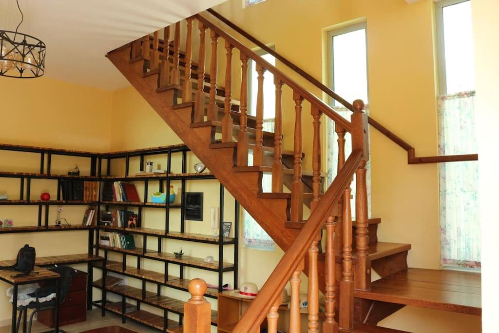 Private Hillside Villa near TEG Full Privacy