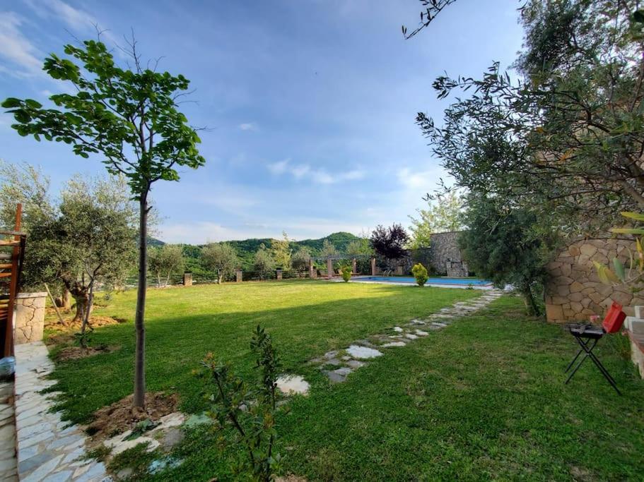 Private Hillside Villa near TEG Full Privacy