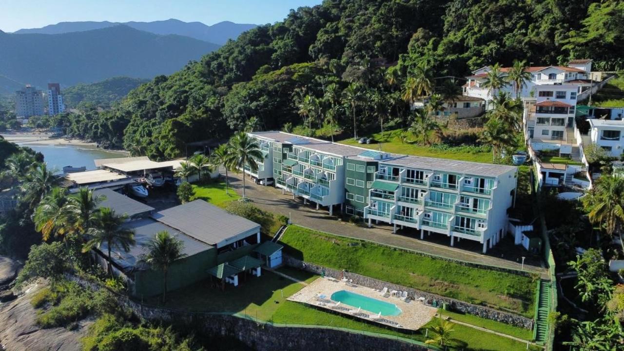 Studio yacht club Martim de Sá