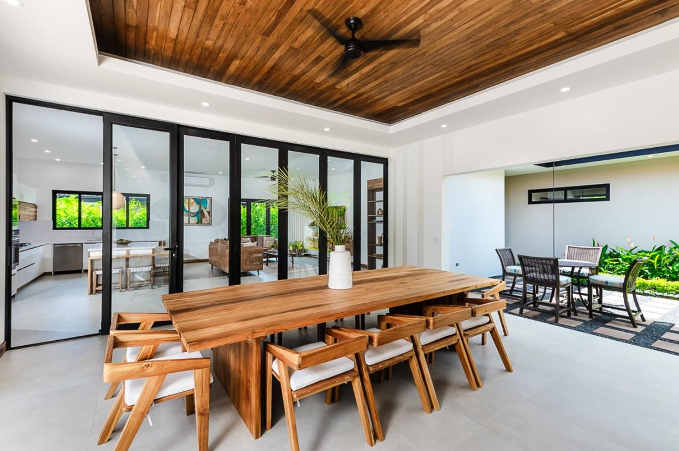 Villa Osu