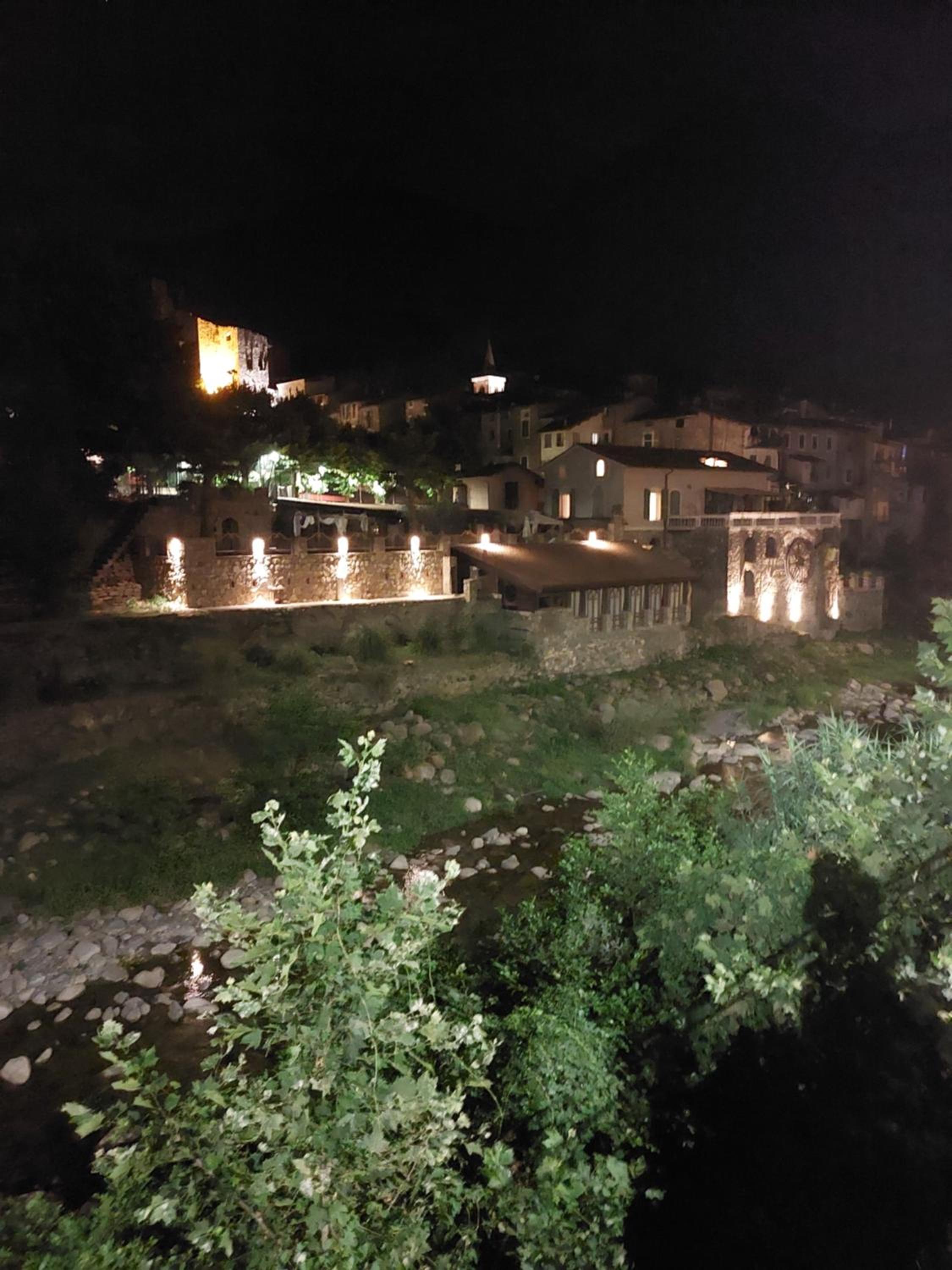Bella Isolabona