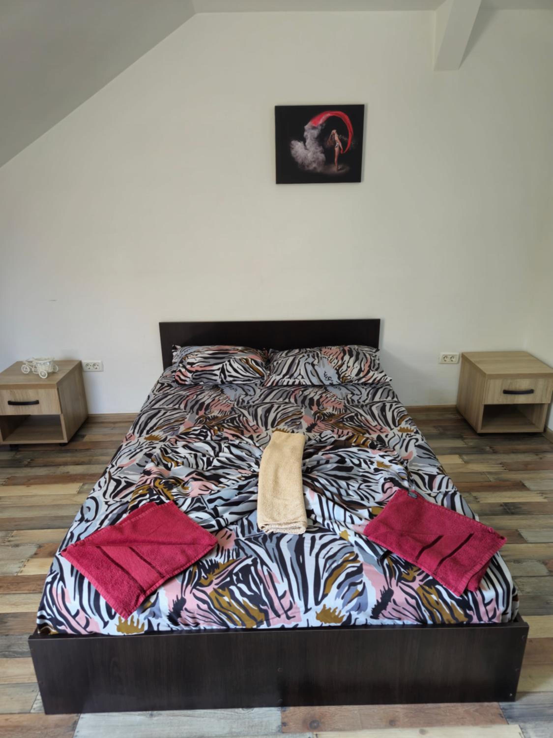 Photo 44