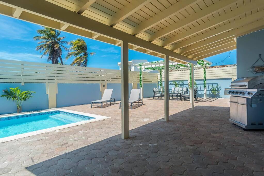 Amazing Villa near to the Beach
