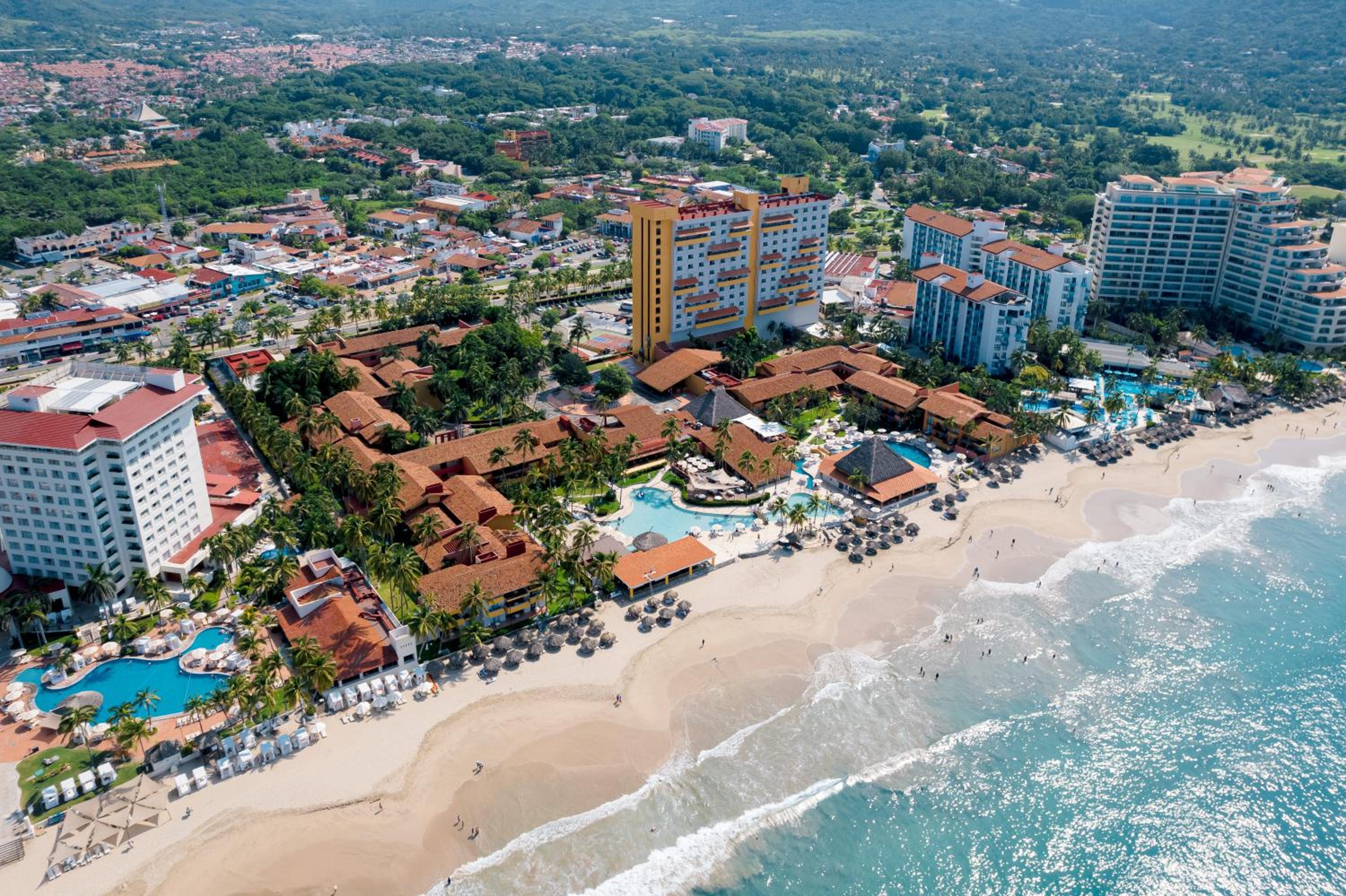 Holiday Inn Resort Ixtapa All-Inclusive by IHG
