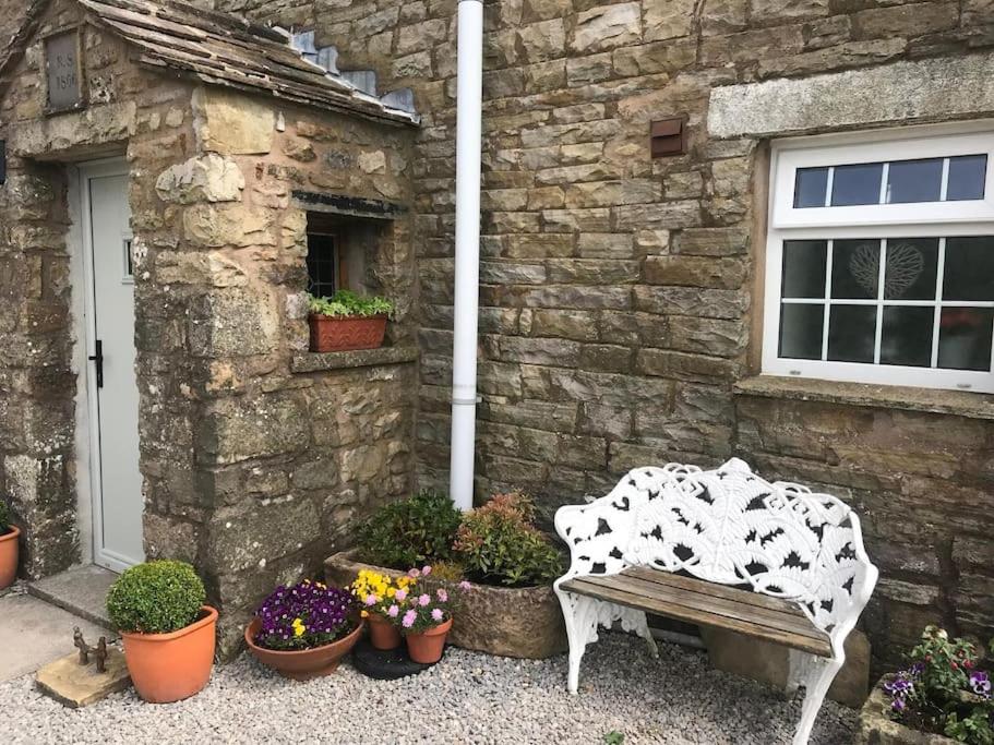 Blades Cottage