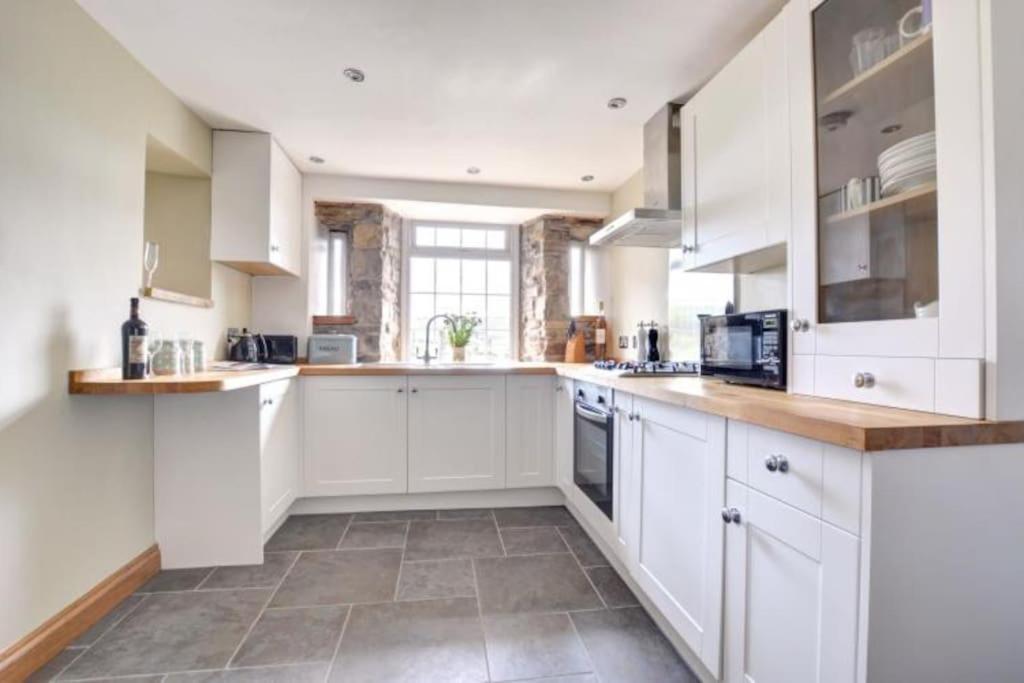 Blades Cottage