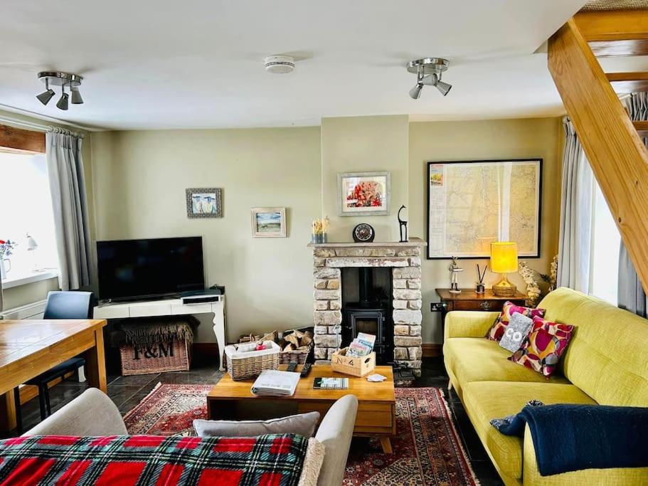 Blades Cottage