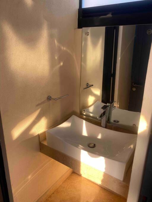 Hermoso loft con excelente ubicación y amenidades view 3