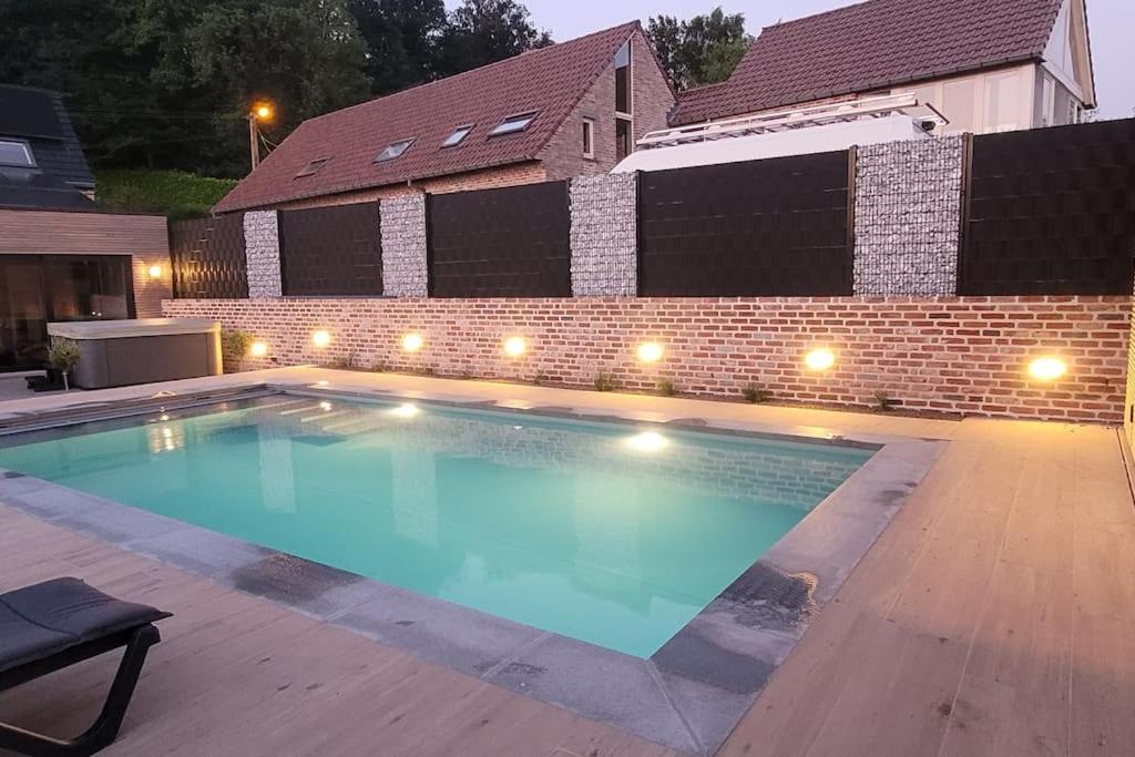 Maison T