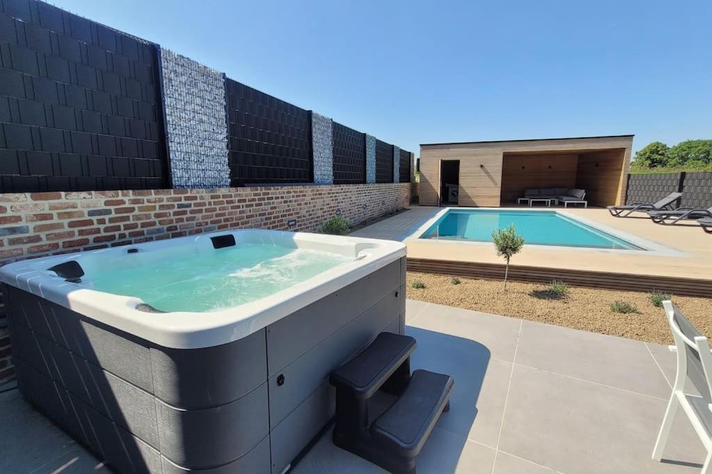Maison T