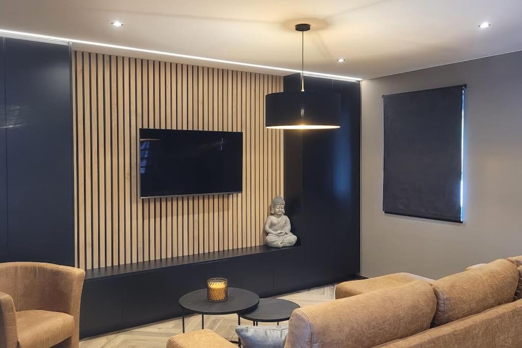Maison T