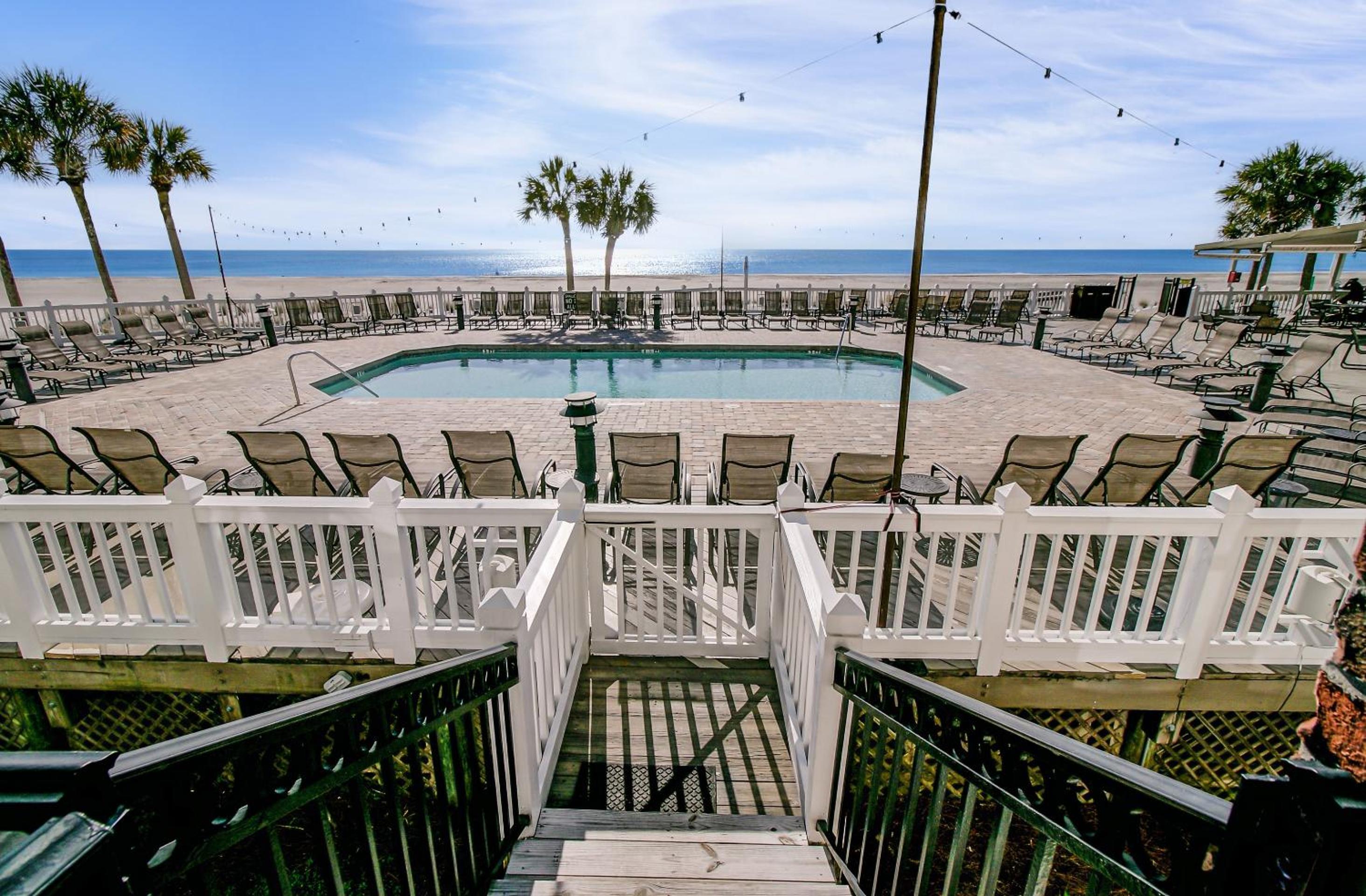 131 Grand Pavilion by AvantStay Oceanfront On The Boardwalk