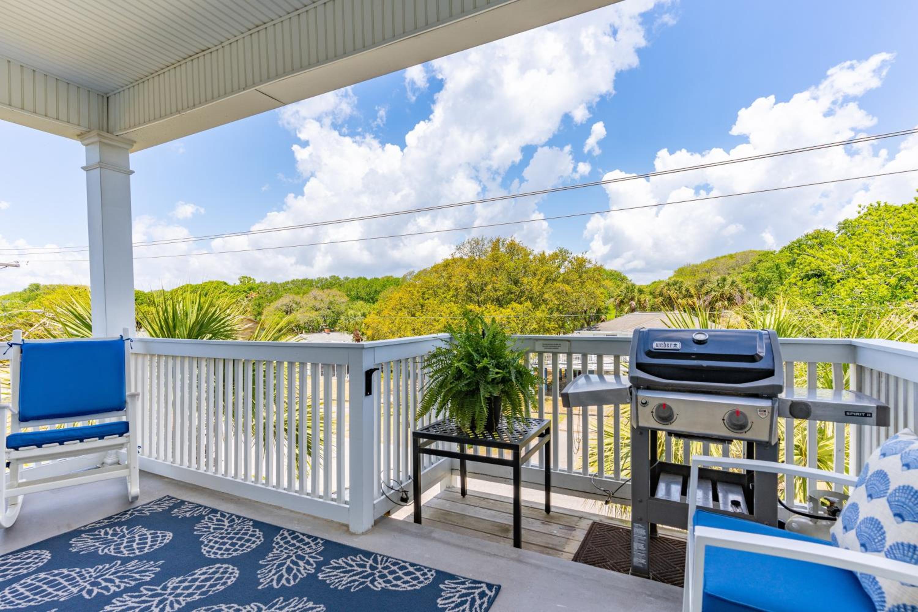 3800 Cameron Boulevard AvantStay Pool Ocean Views Deck